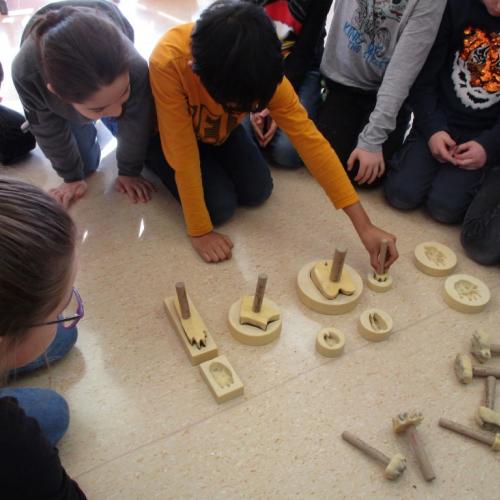 Modell Tierspuren im Schnee