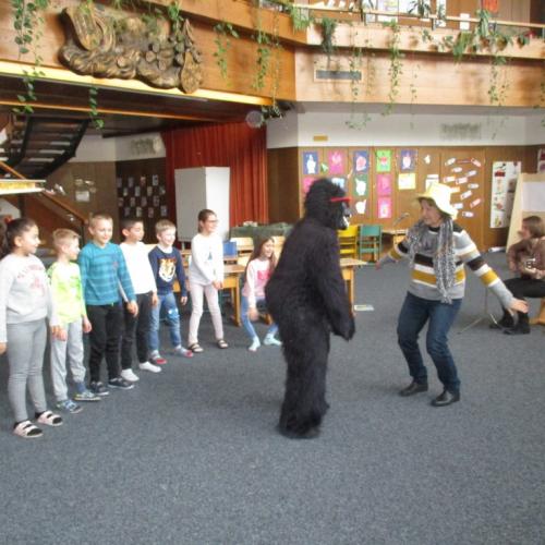 Kinder der 2. Klasse