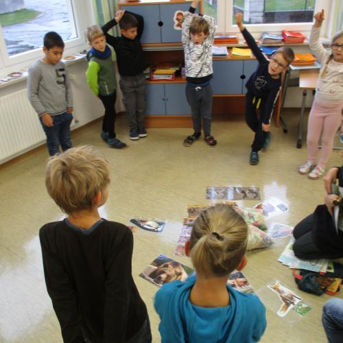 Kinder in der Klasse