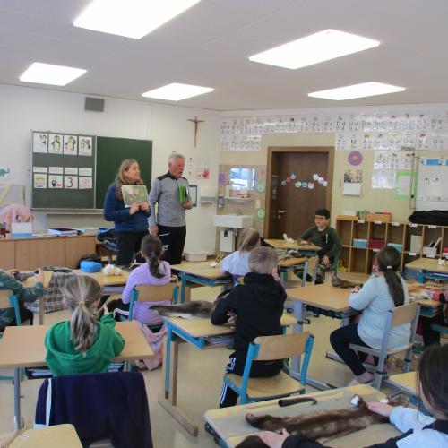 Kinder in der Klasse