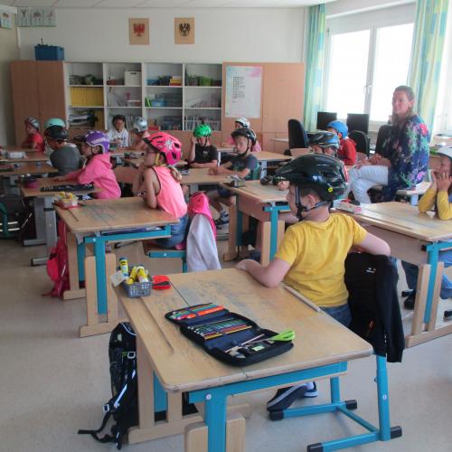 Kinder in der Klasse